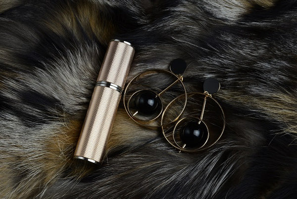 TRAVEL/PURSE PERFUME ATOMIZER: GUILLOCHE, ROSE GOLD PLATED, BARLEY GRAIN DESIGN